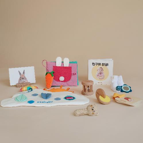 Peekaby Play Kit (3-4 months): Stage-based Montessori Baby Toy Set for Child Development