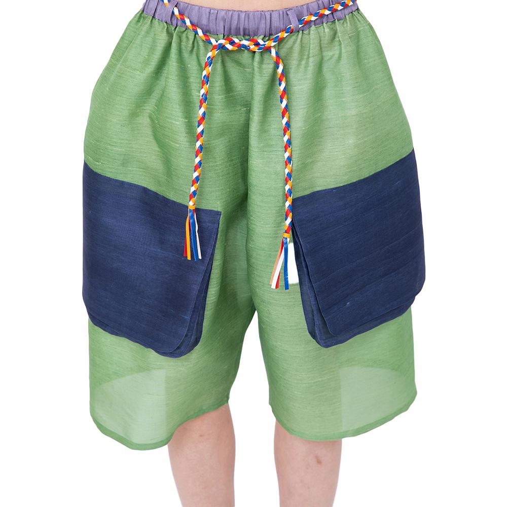 Hebe UK silk half pants