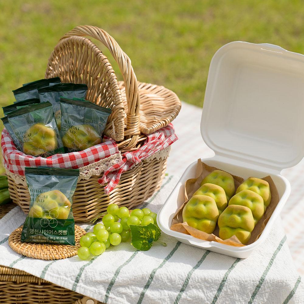 Yeongcheon Shine muscat Bread 12pcs gift set