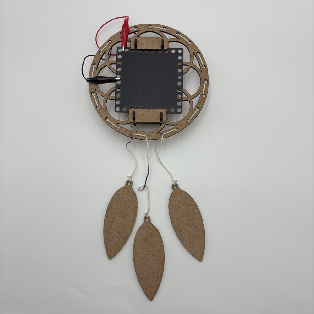 Portable combinable solar charger SolarBrick GEN4